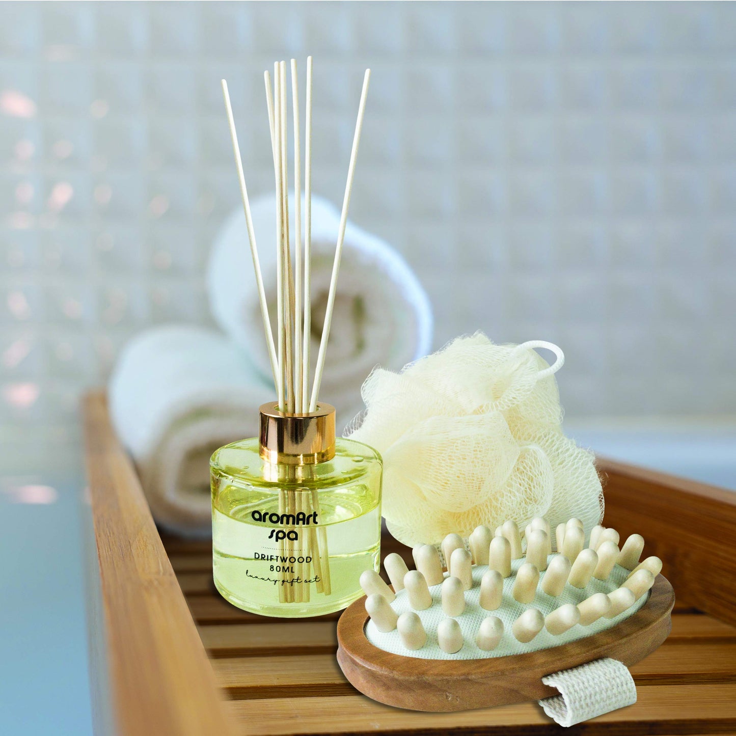 Spa Gift Set/Scent of Driftwood from Adriatic Sea/Including Soy Candle, Reed Diffuser, Massaging Comb, Bath Loofa/Gift for Women, Mother and Holidays