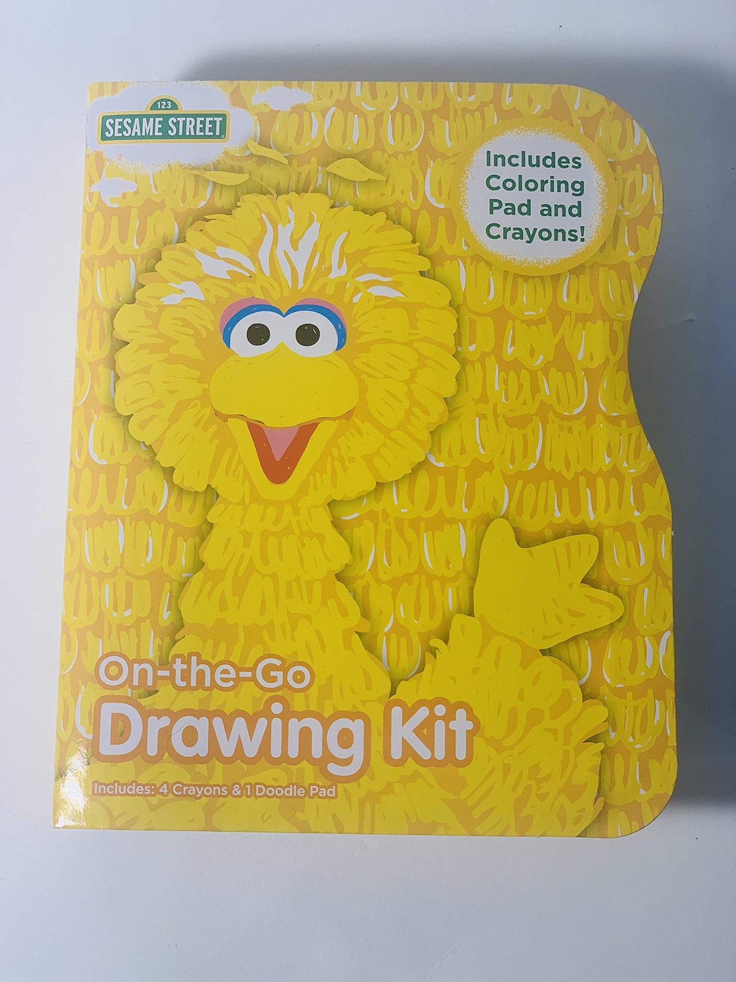 Sesame Street On-The-Go Drawing Kit, Paper Pad and Crayons, Elmo