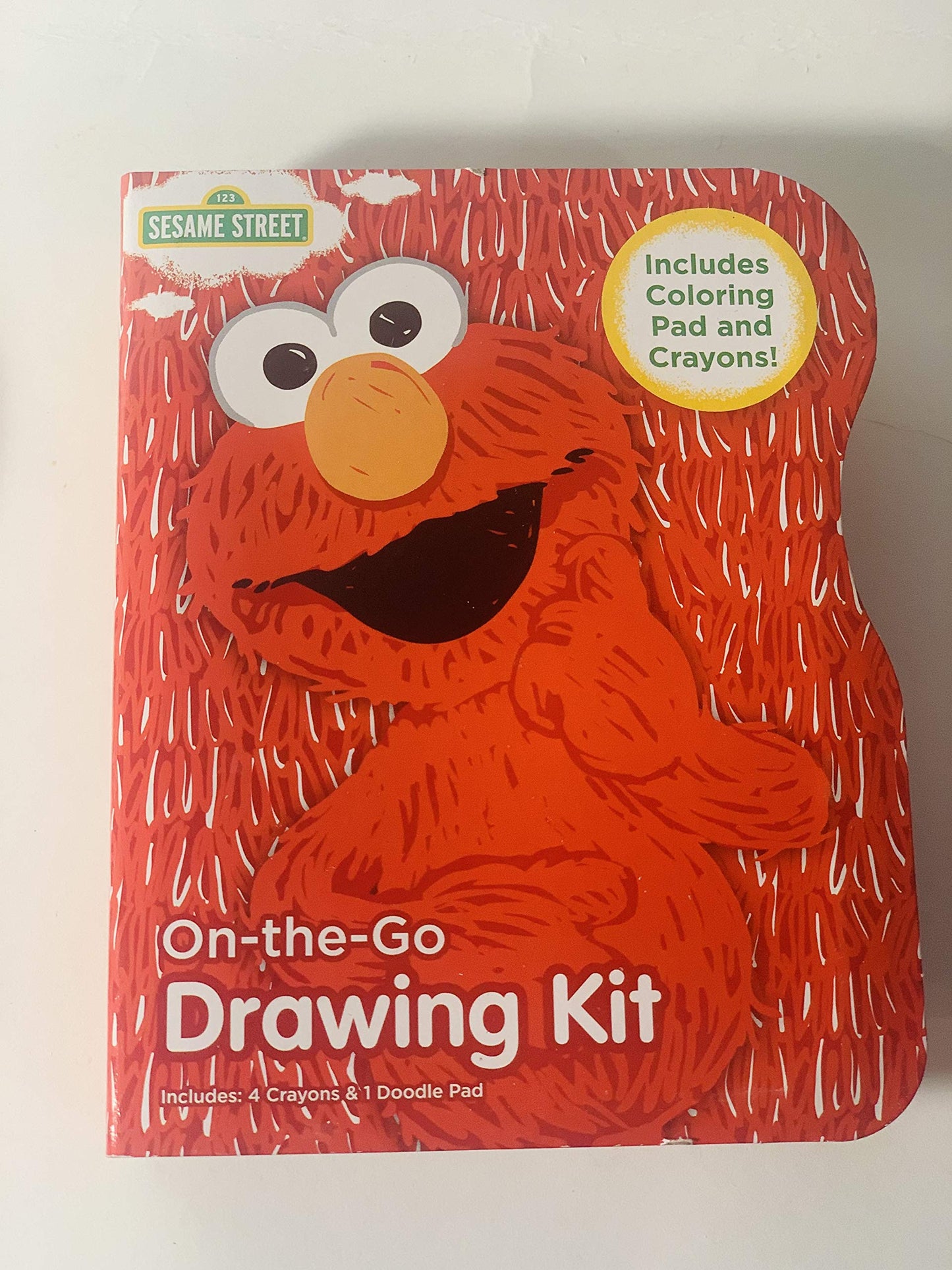 Sesame Street On-The-Go Drawing Kit, Paper Pad and Crayons, Elmo